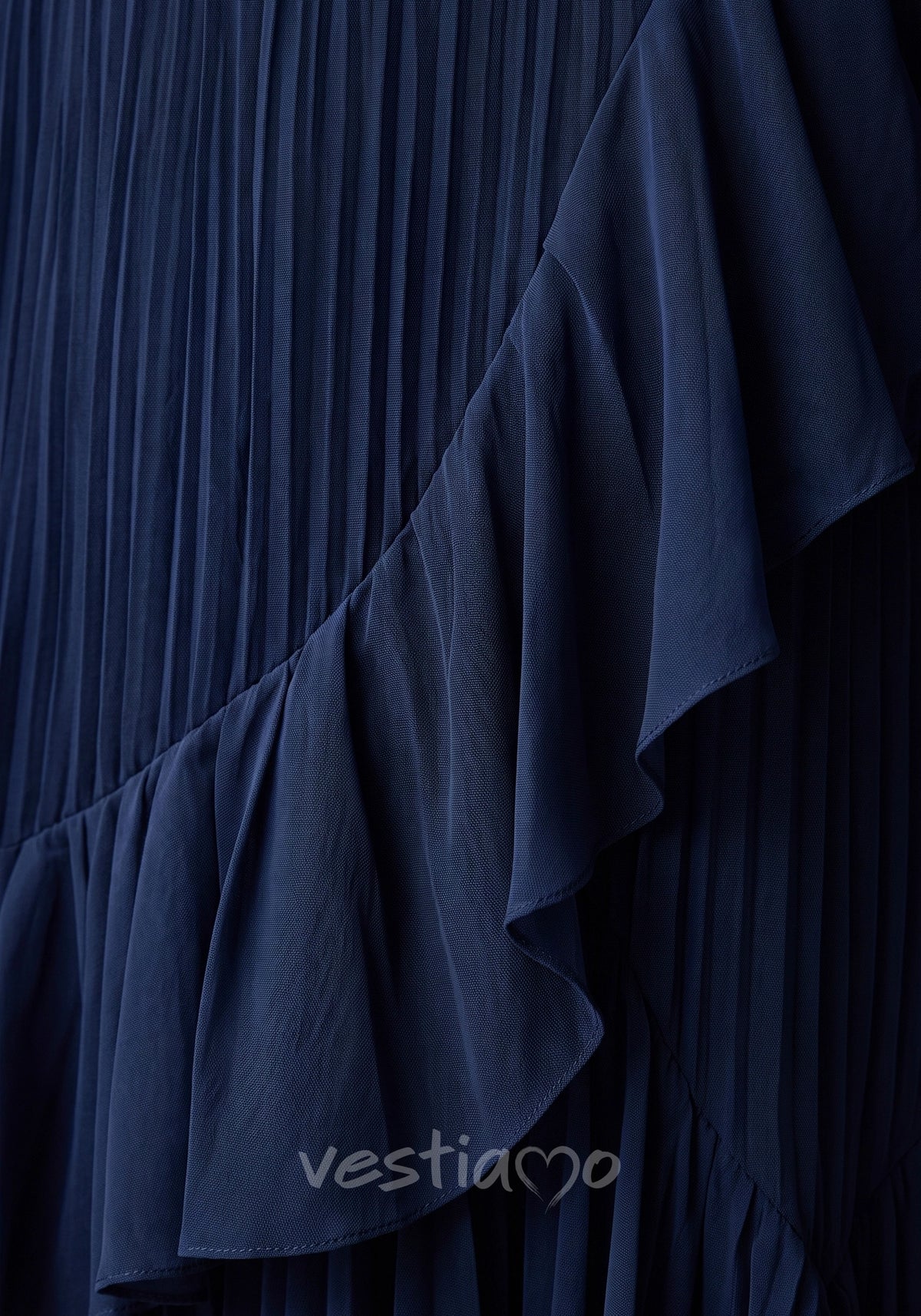 vestido-plissado-boemy-azul-marinho-tecido