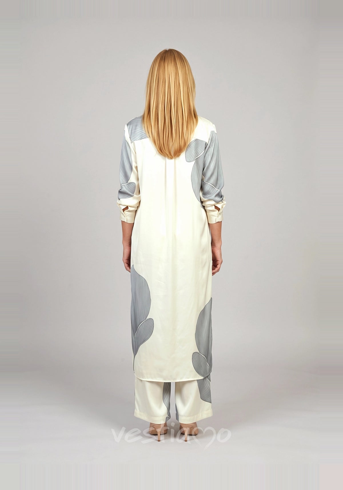 conjunto-feminino-coast-creme-costas