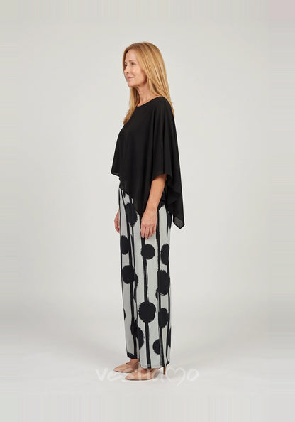 conjunto-feminino-docci-vita-preto-perfil