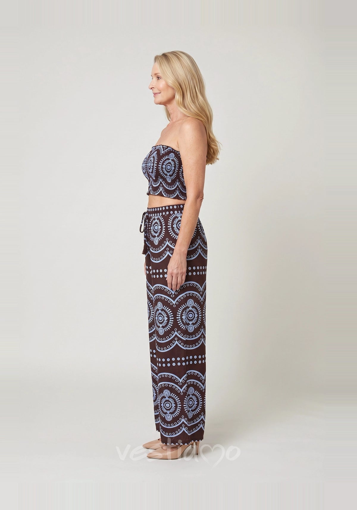 conjunto-feminino-positano-marrom-perfil