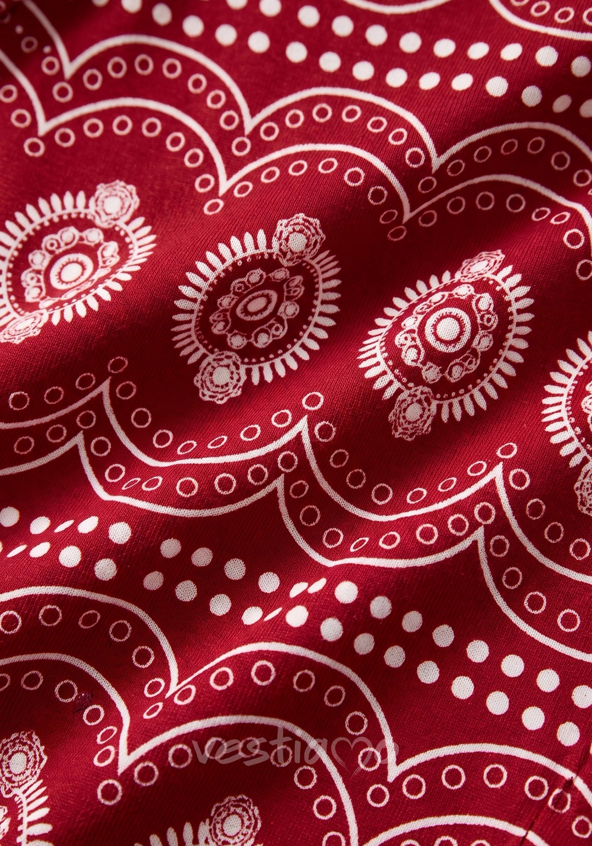 vestido-longo-porto-vermelho-tecido