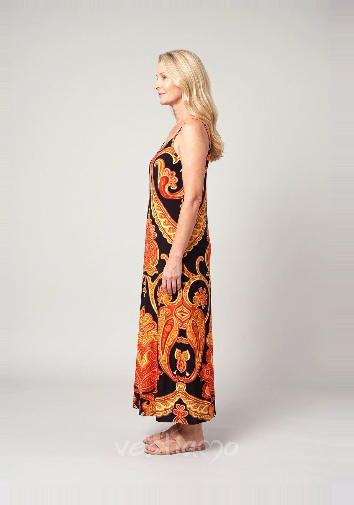 vestido-longo-stick-preto-perfil