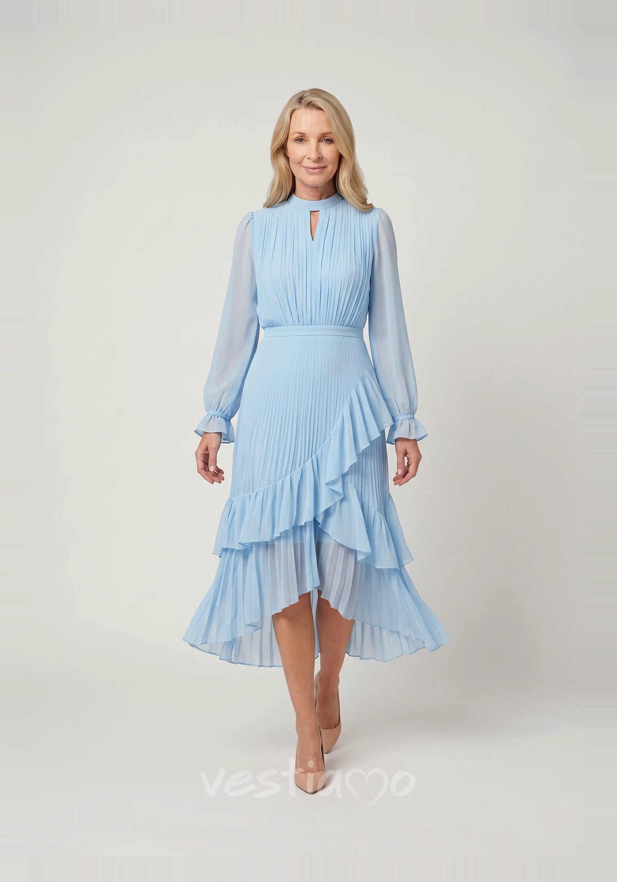 vestido-plissado-boemy-azul-claro-movimento
