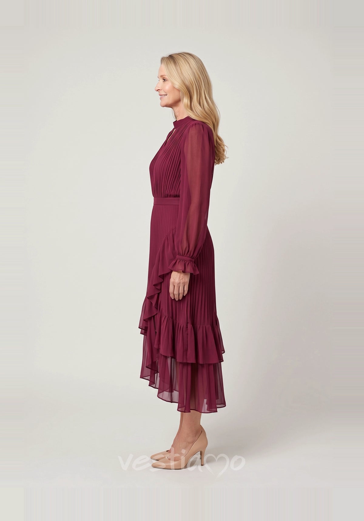 vestido-plissado-boemy-vinho-perfil